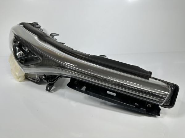 トヨタ SAI ヘッドライト 右側